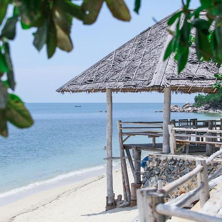 Trikora Beach Club And Resort Teluk Bakau Ngoại thất bức ảnh