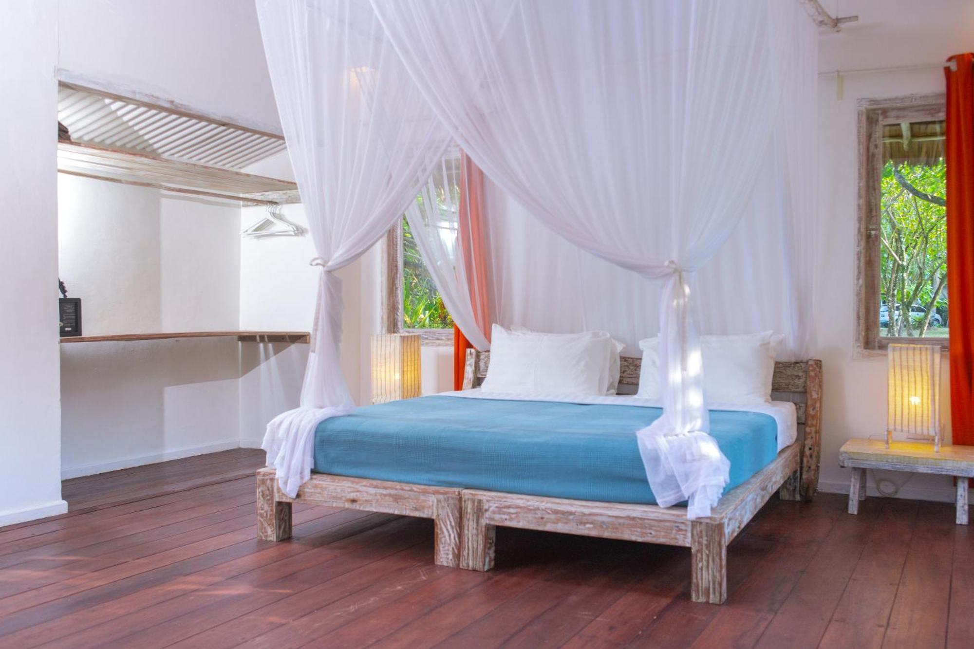 Trikora Beach Club And Resort Teluk Bakau Ngoại thất bức ảnh