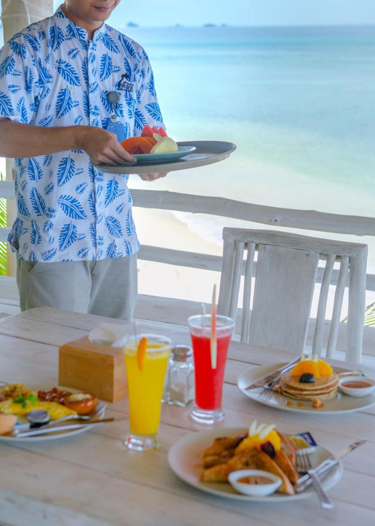 Trikora Beach Club And Resort Teluk Bakau Ngoại thất bức ảnh